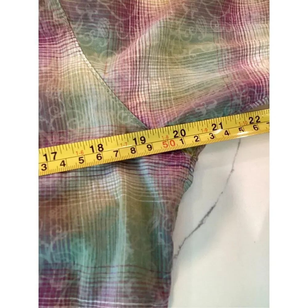 Wrangler Womens Plaid Button Down Shirt Sz M Embroidered Cross Pearl Snap Button - Picture 6 of 10